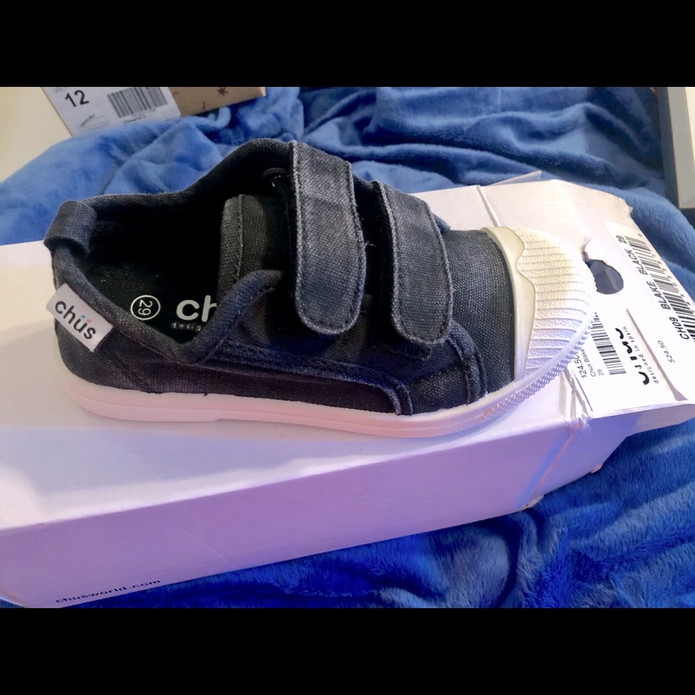 Kids shoes